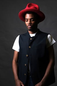 Image 1 of Clayton Gilet - Navy linen £215.00