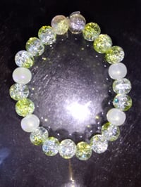 Yellow glass bracelet 