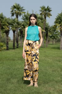 Image 1 of PANTALONE PERÙ FLORENTINE GIALLO €180 -30%