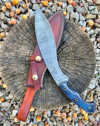 Image 1 of 512 layer Kukri Damascus knife 