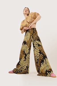 Image 1 of PANTALONE PALOMA MONSTERA NERO €175 -30%