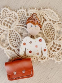 Image 3 of Broche - L'adorable cartable