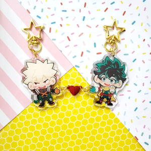 BKDK Hand Hold Magnet Charm