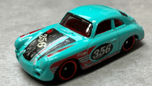 Hot Wheels Mystery Models 2023 Series 3 - Porsche 956