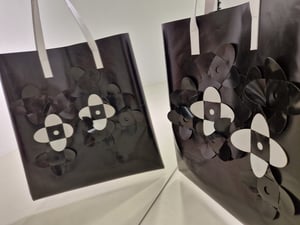 Image of BLACK WHITE BSIDEBAG