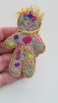 Image 5 of Broche poupée VAUDOU POSITIVE