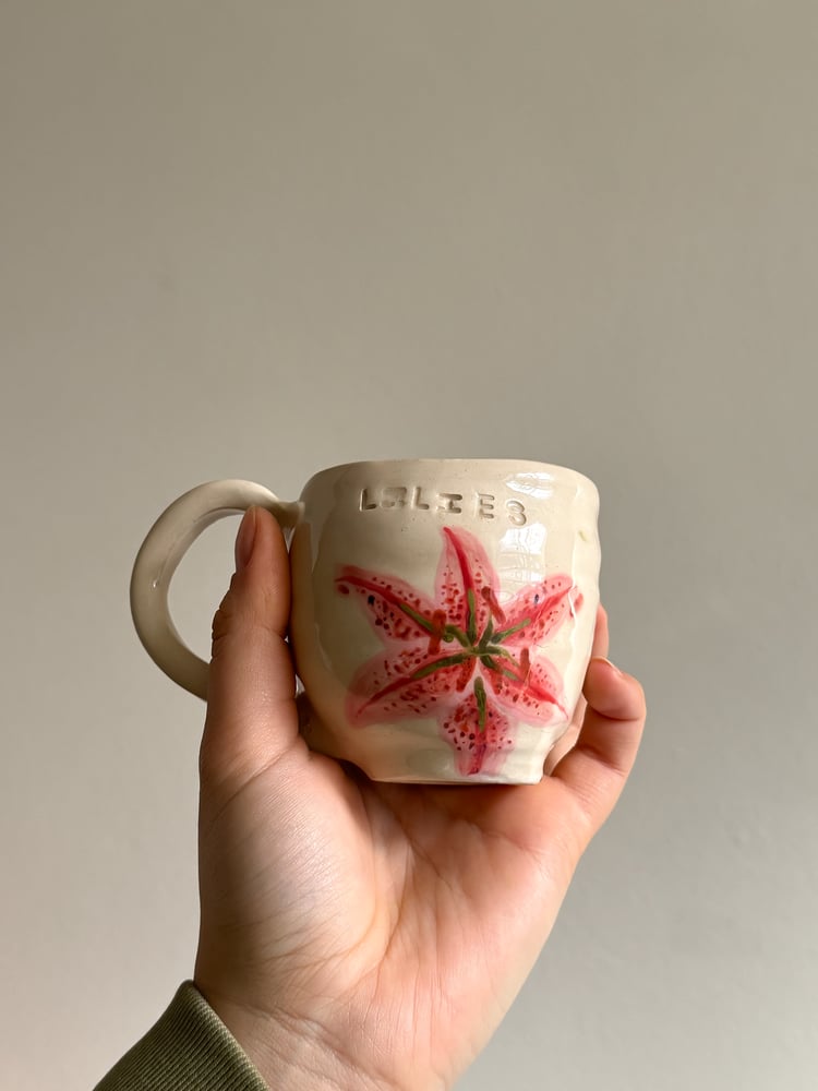 Image of lilies mug