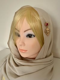 Image 3 of Sacred Heart Veil (Apricot)