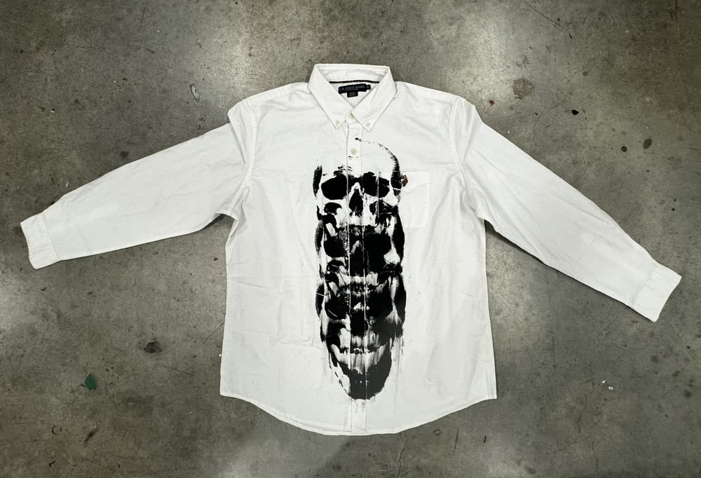Triple Skull Totem Button Up 1/1