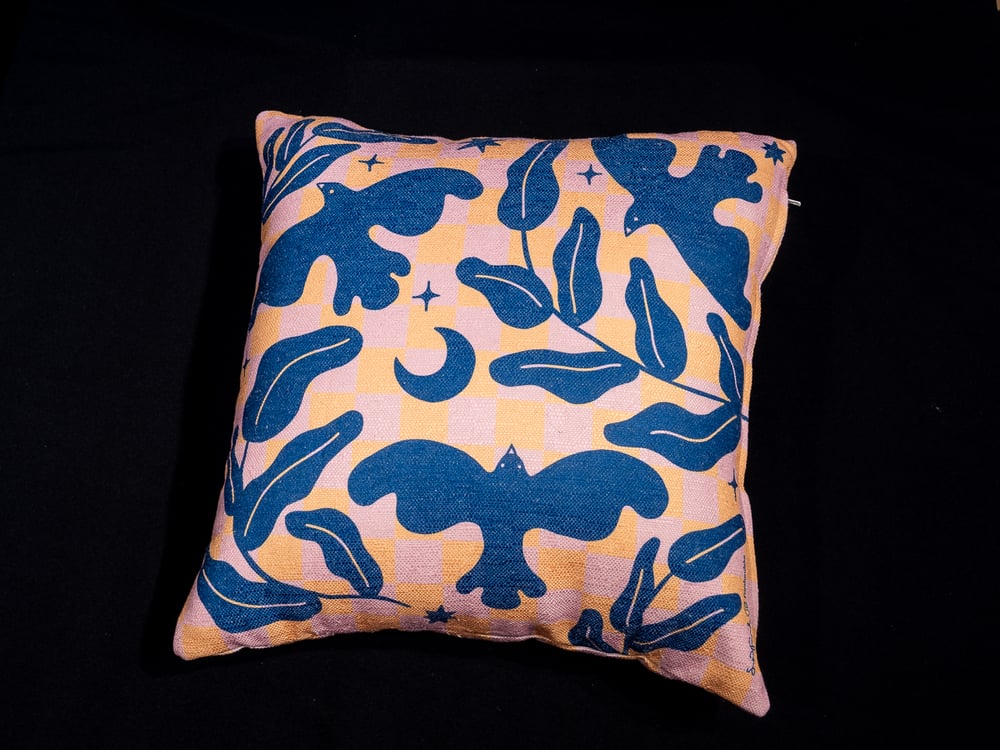 Image of FORSLUNDSKA FORM / Birdie kuddfodral