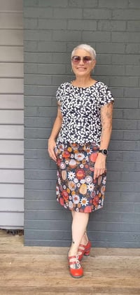 Image 2 of KylieJane pocket skirt - banksia and blossoms