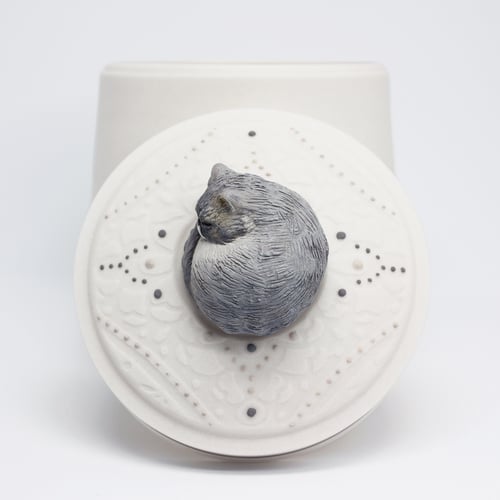 Image of Persian Cat Urn, Handmade for Your Persian Cat