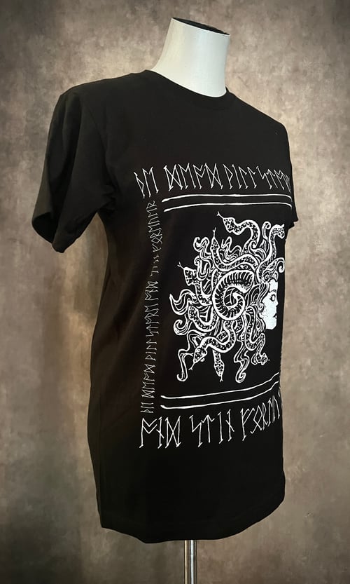 Image of MEDUSA MENS TEE