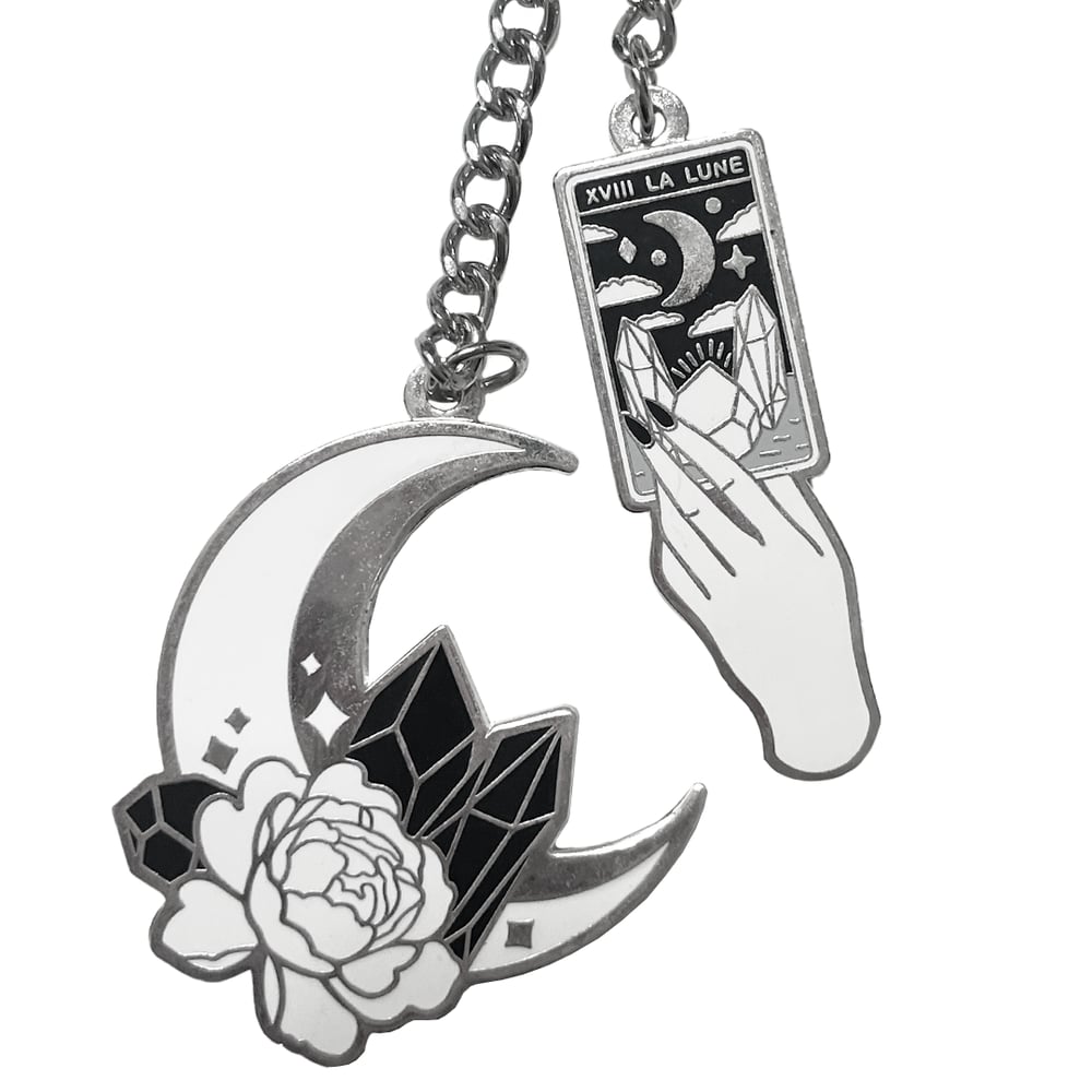 Moon and Card Black and White Hard Enamel Keychain