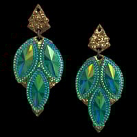DREAM GLITTER / PLISSÉ  Peacock Green Earring