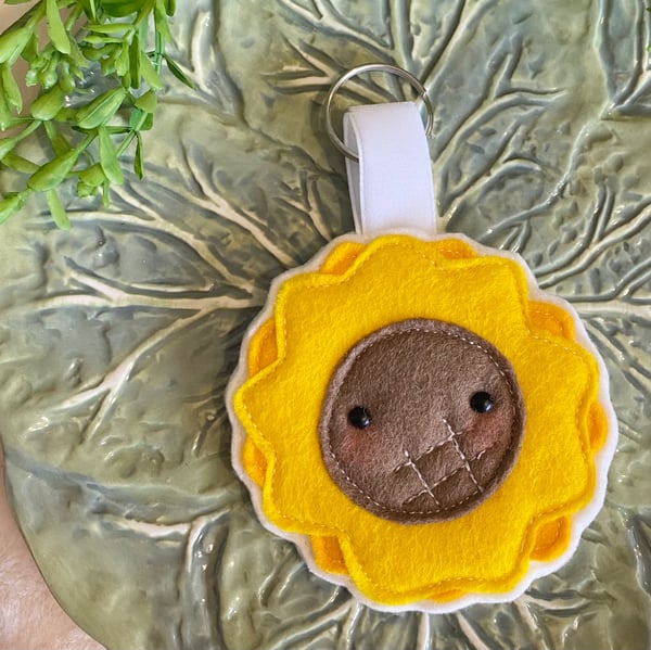 Image of Little Sunflower Keyring