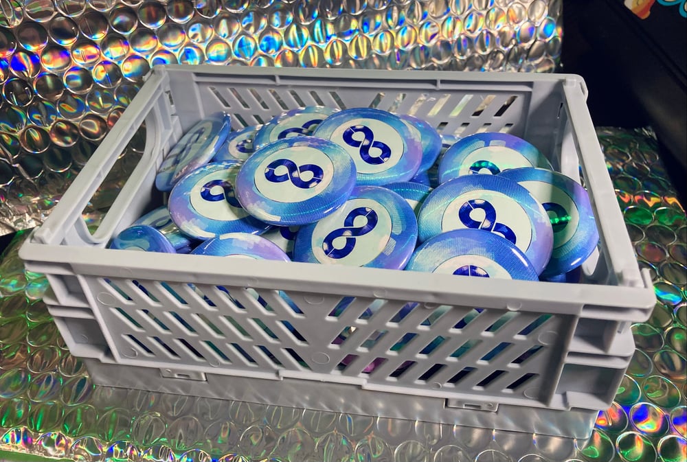 8-Ball Buttons