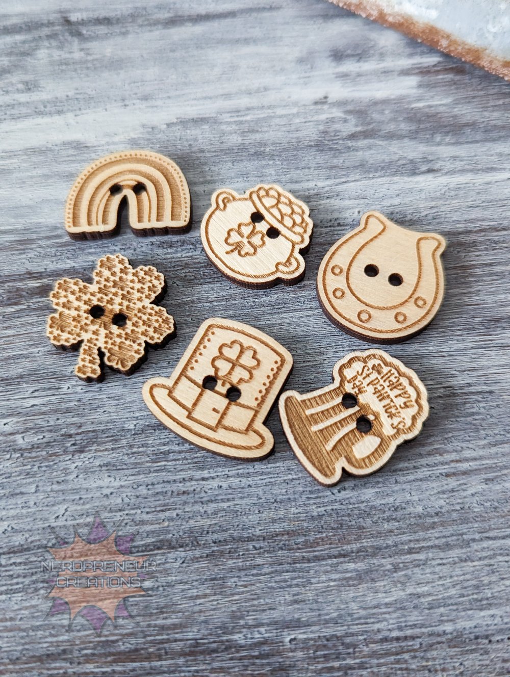 Image of St. Patrick's Day Wood Buttons Set of 6