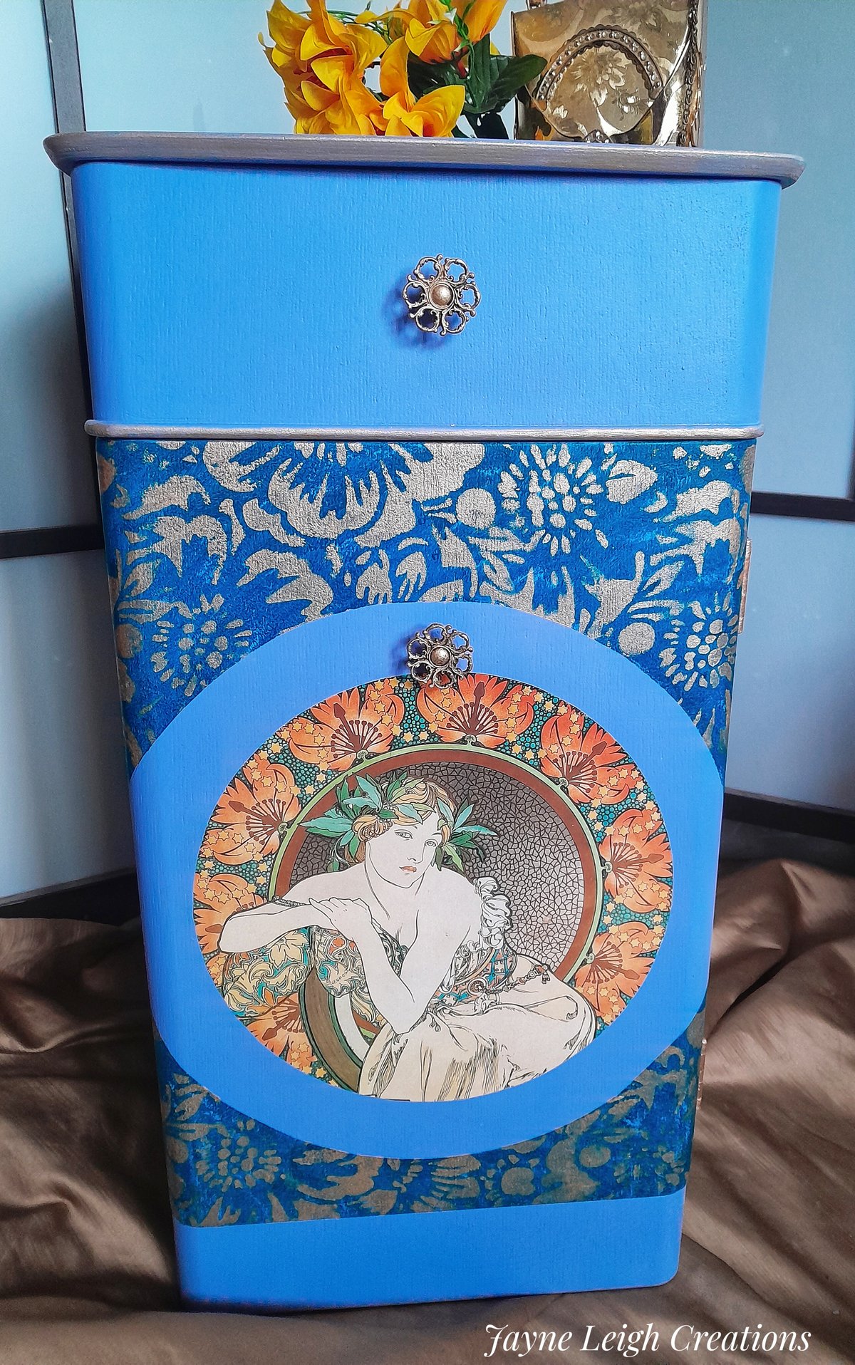 Image of Vintage Art Nouveau Cabinet 