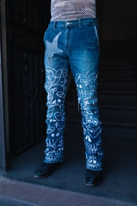 Image 3 of HAND MADE EMBROIDERED ODARO COLLECTON 501 LEVI DENIM JEANS