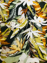 Image 1 of Loneta Estampado Tropical - Ocres/Verdes - 10€/m