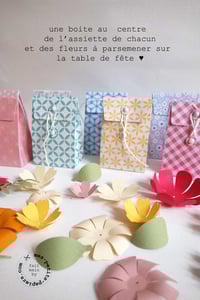 Image 5 of Boites à dragées à fermeture japonaise (sur commande)