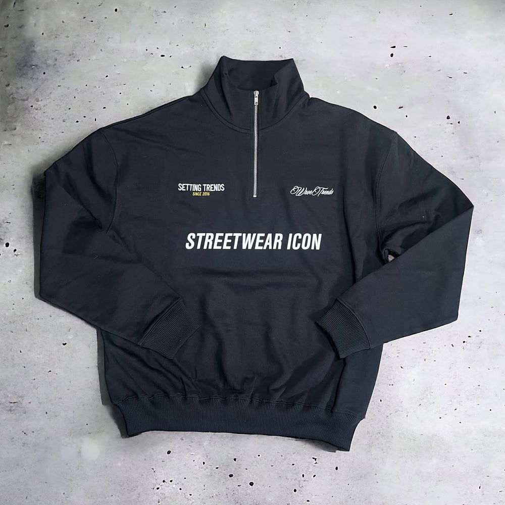 Image of BLACK - ICON CLUB ZIP SWEATSHIRT