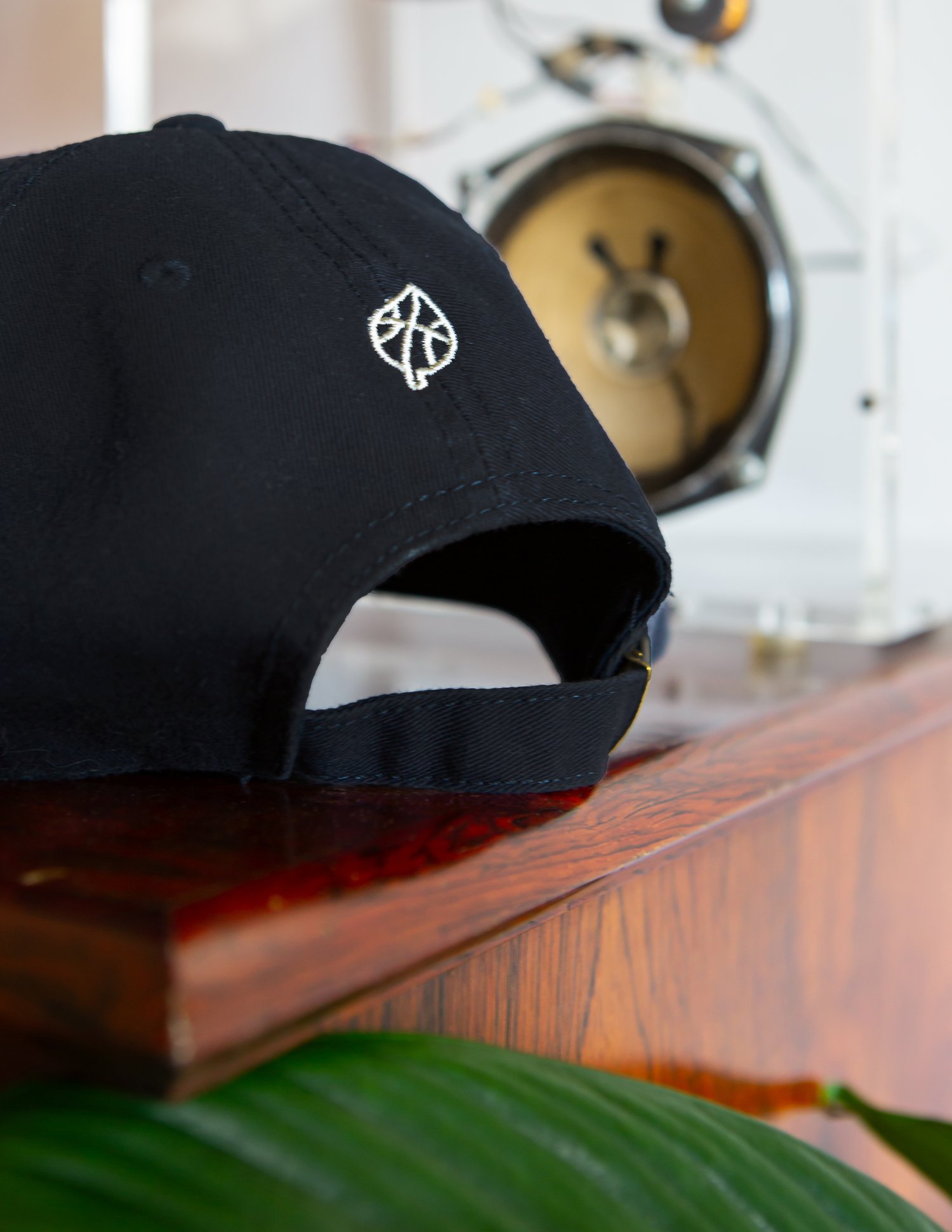 Image of FINE FLEUR LOGO CAP