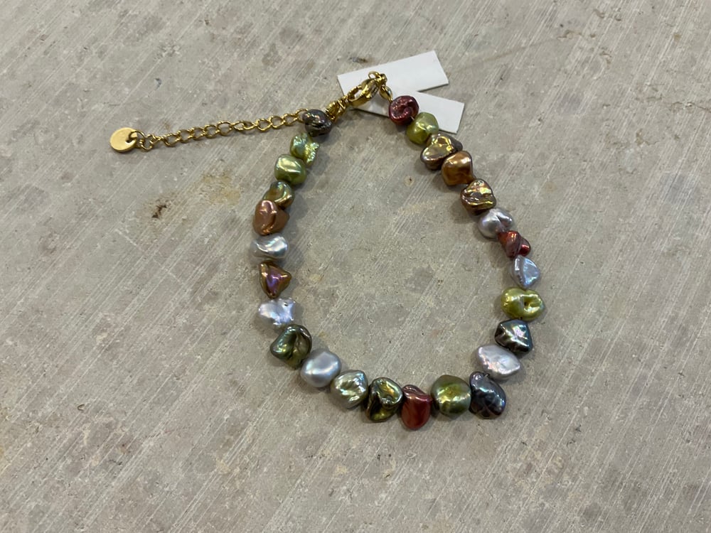 Irregular sweetwater bracelet 