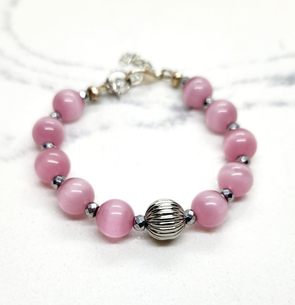 Image of Pink Cat Eye Quartz Bracelet