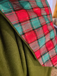 Image 3 of Green Kinsale Cloak with Plaid lining