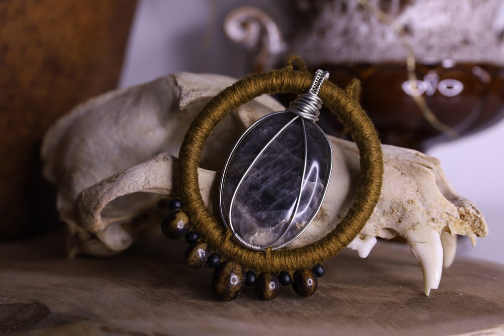 Image of Golden linen black moonstone necklace