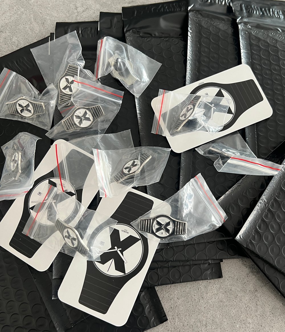X-Watch Pin