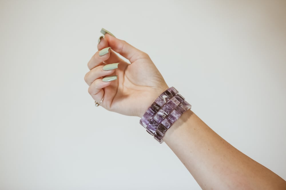 Image of Amethyst tumbled crystal bracelet 