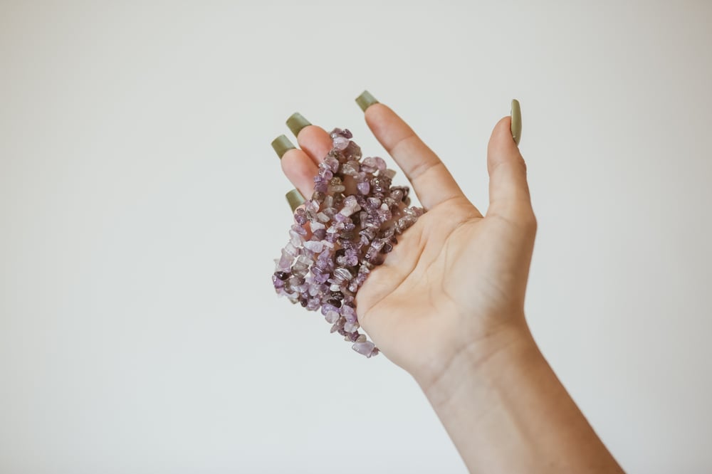 Image of Amethyst crystal chip bracelet