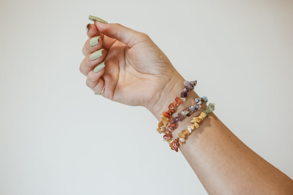 Image of Mixed Stone Crystal Chip Bracelet 