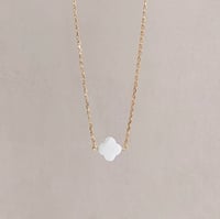 Image 2 of Collier Joy