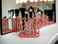 Image 2 of Sugar Lips Makeup Brush Holder