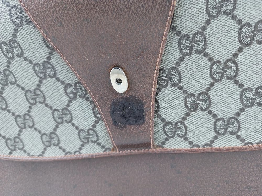 Image of Vintage Gucci brown GG monogram clutch shoulder bag