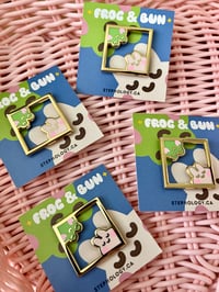 Image 1 of Frog & Bun Enamel pin