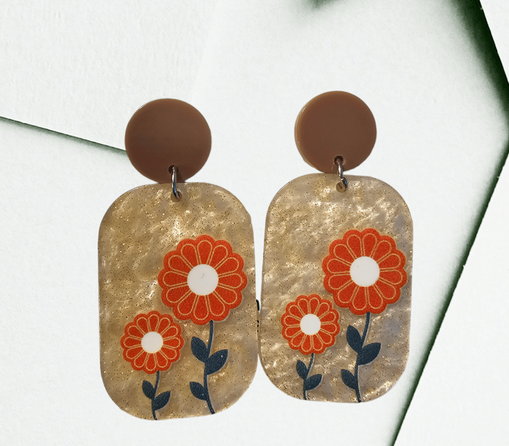 Image of Floral Beige Coffee Earrings 