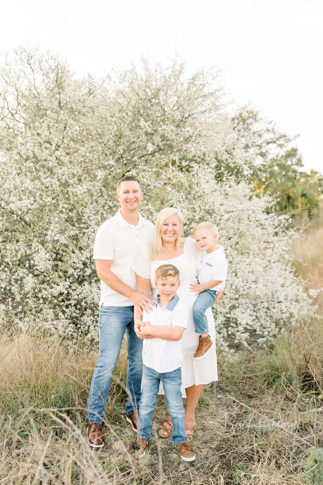 Image of White Bloom Mini Session - Eustis, FL
