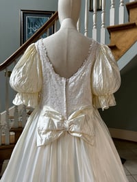 Image 4 of 1980s Wedding Dress