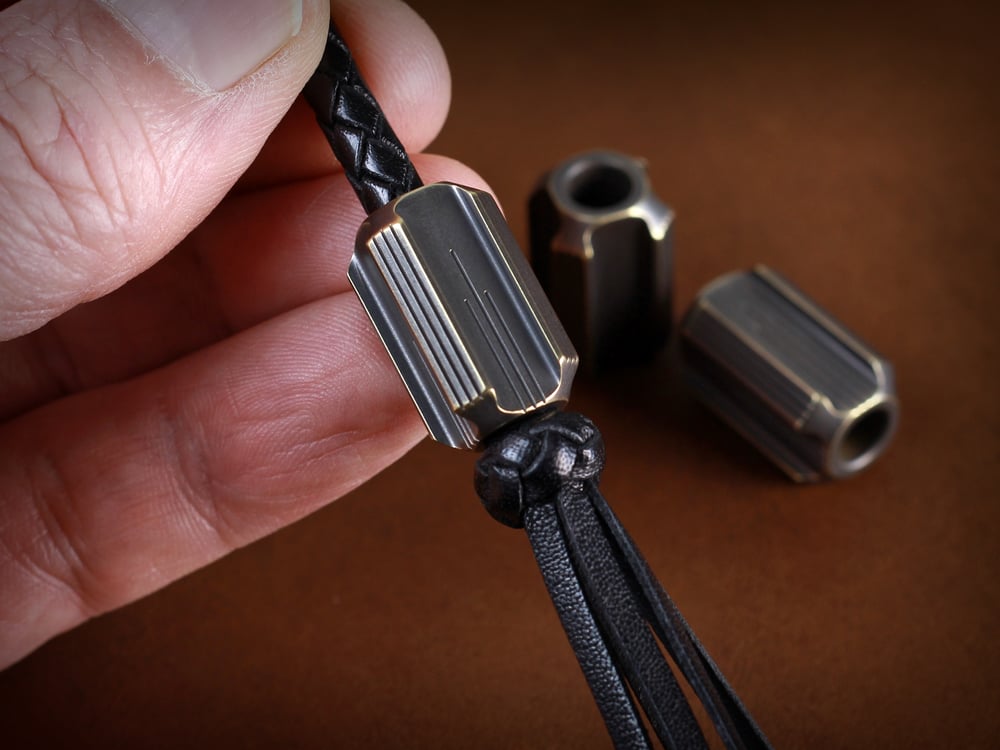 Art Deco Line EDC Bead