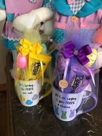Peep  themed coffee mug  gift set  