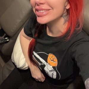 Image of vintage halloween pub crawl rome tee