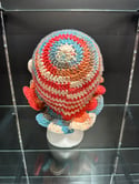 crochet bucket hat with wavy brim F