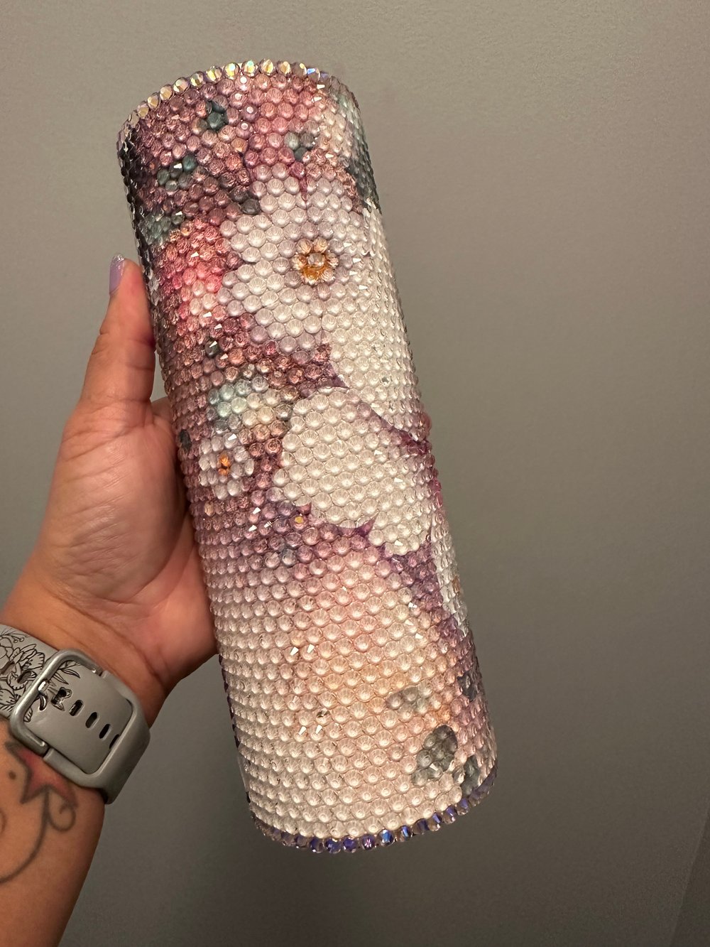 Image of 20 oz Rhinestone Tumbler