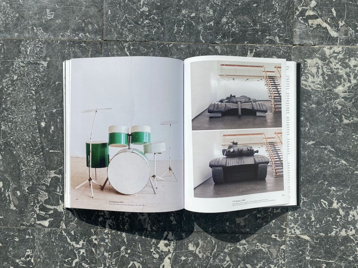 Image of Michael Sailstorfer - Works 2000-2022