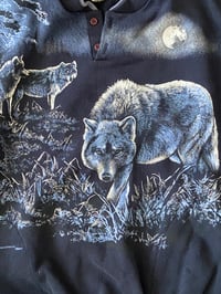Image 2 of Vintage Wolf Crewneck (XL)